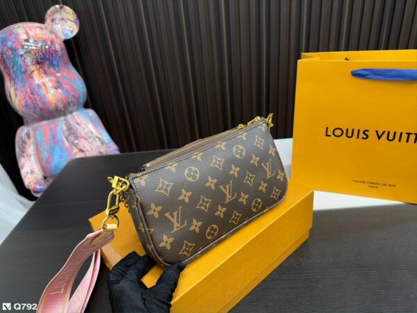 New Arrival LV Handbag L677