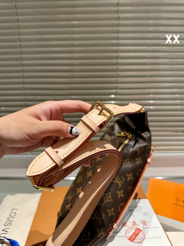 New Arrival LV Handbag L675