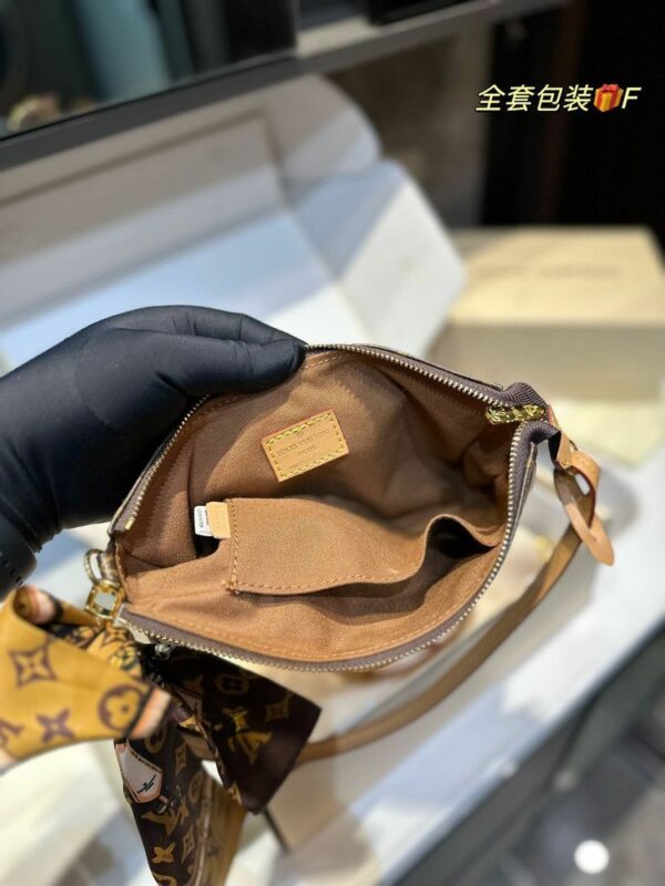 New Arrival LV Handbag L670