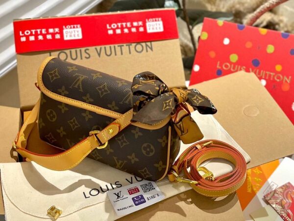 New Arrival LV Handbag L668