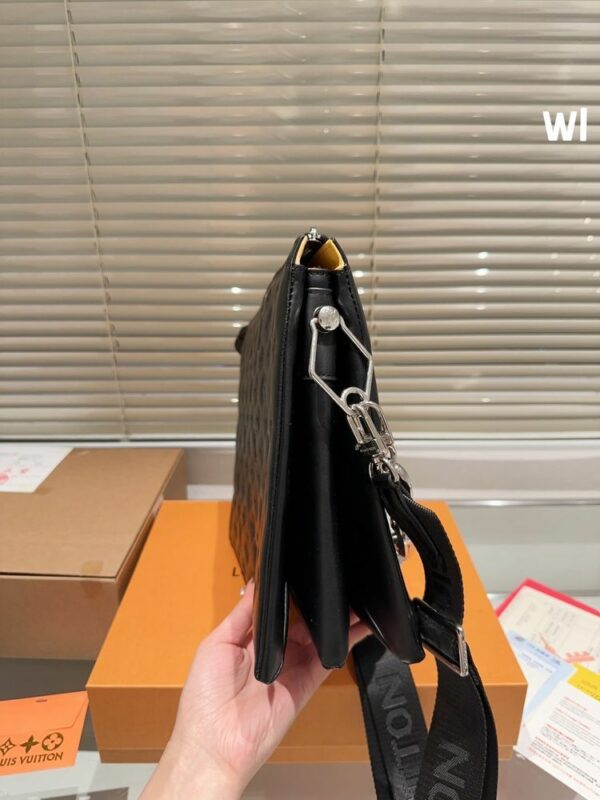 New Arrival LV Handbag L665
