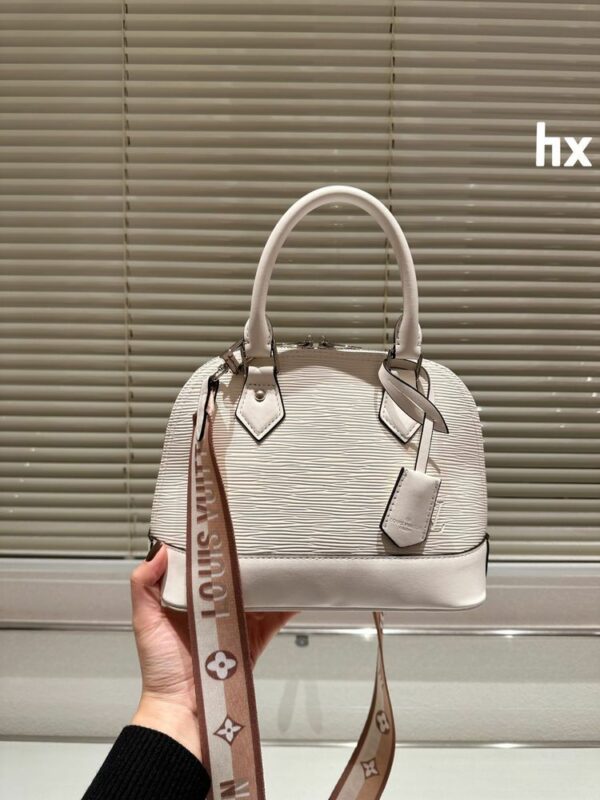 New Arrival LV Handbag L663