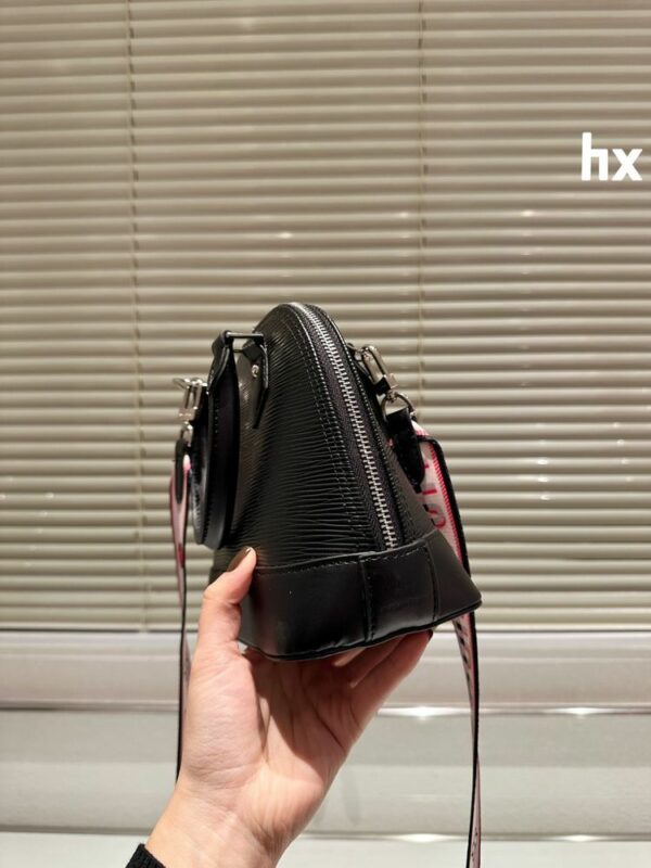 New Arrival LV Handbag L662