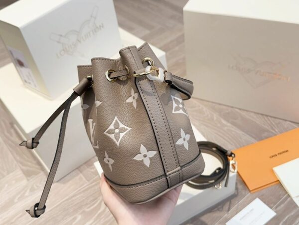 New Arrival LV Handbag L658