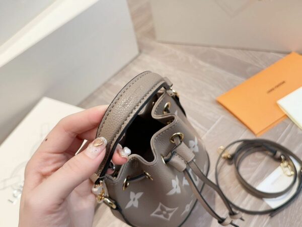 New Arrival LV Handbag L658