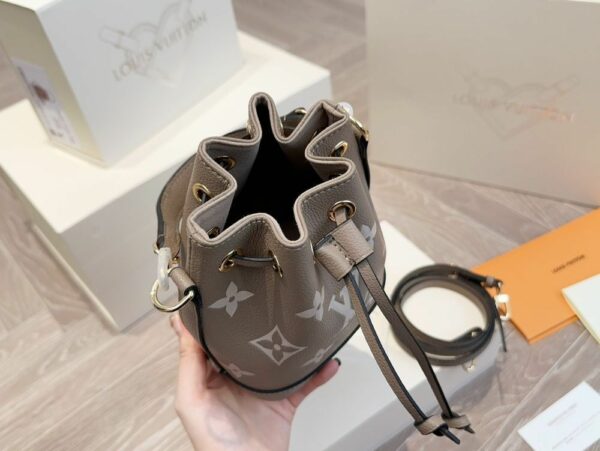 New Arrival LV Handbag L658
