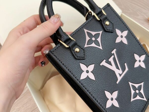 New Arrival LV Handbag L657