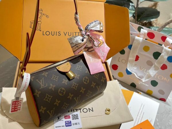 New Arrival LV Handbag L655