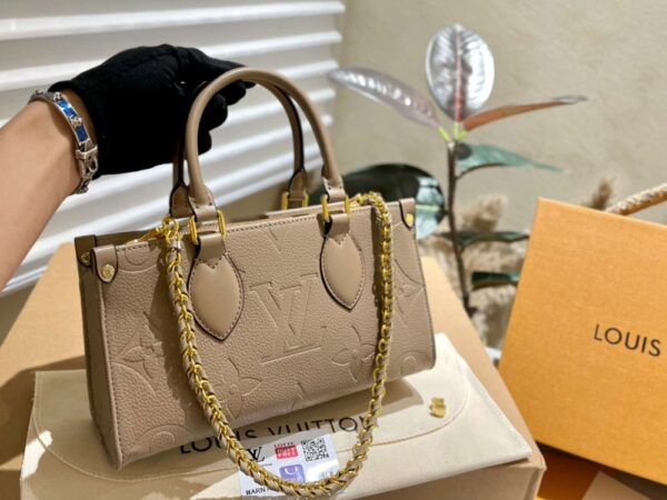 New Arrival LV Handbag L652