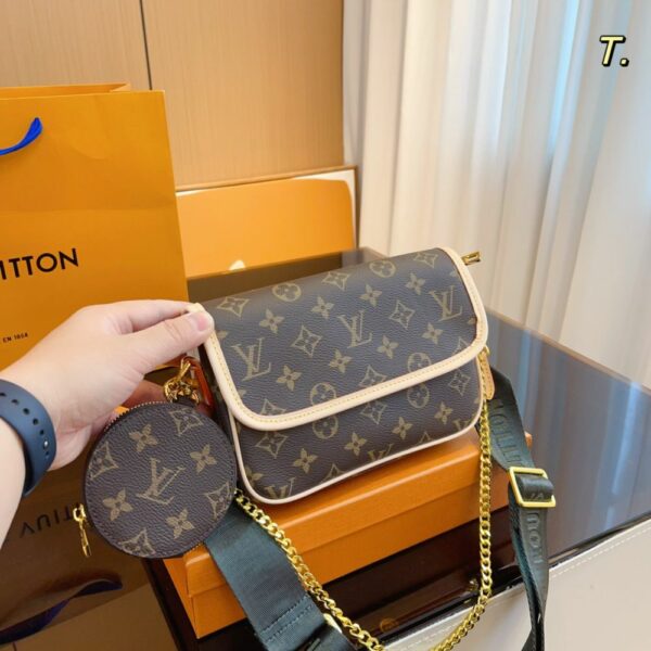 New Arrival LV Handbag L651