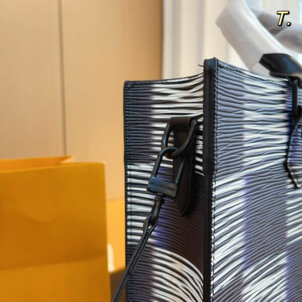New Arrival LV Handbag L648