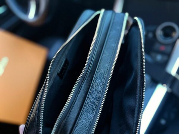 New Arrival LV Handbag L643