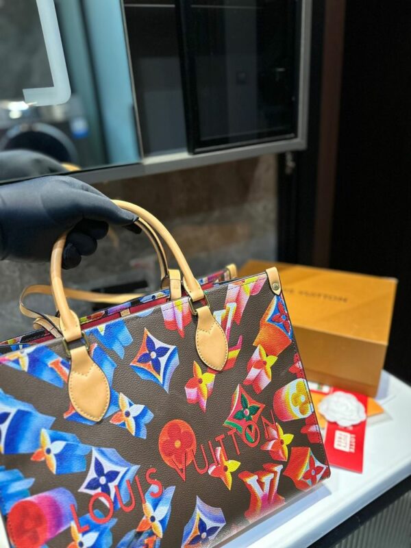 New Arrival LV Handbag L636