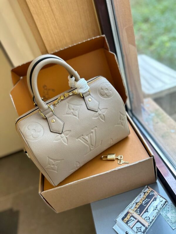 New Arrival LV Handbag L633