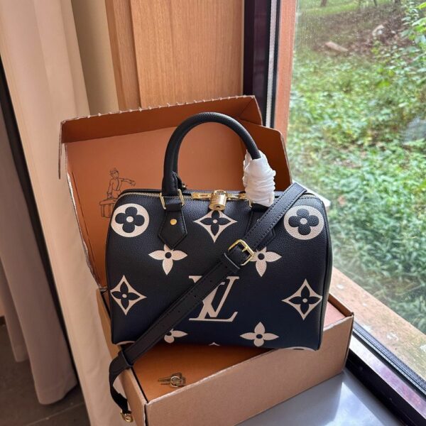 New Arrival LV Handbag L633