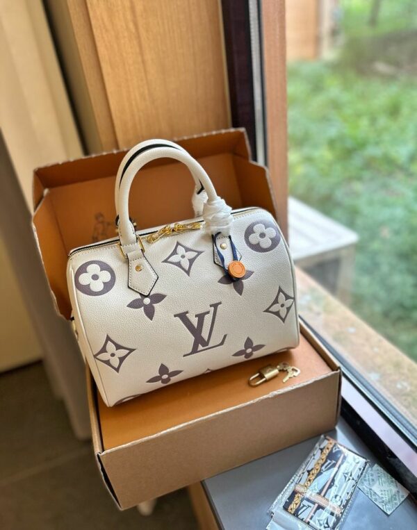 New Arrival LV Handbag L633
