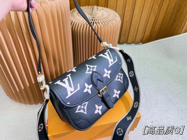 New Arrival LV Handbag L631
