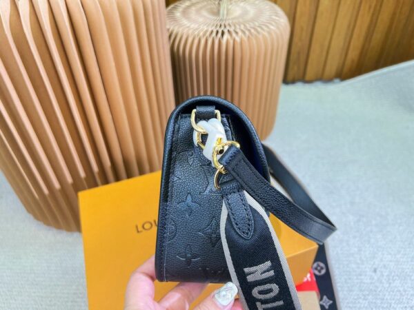 New Arrival LV Handbag L631