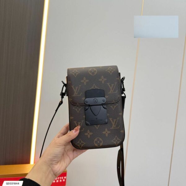 New Arrival LV Handbag L630