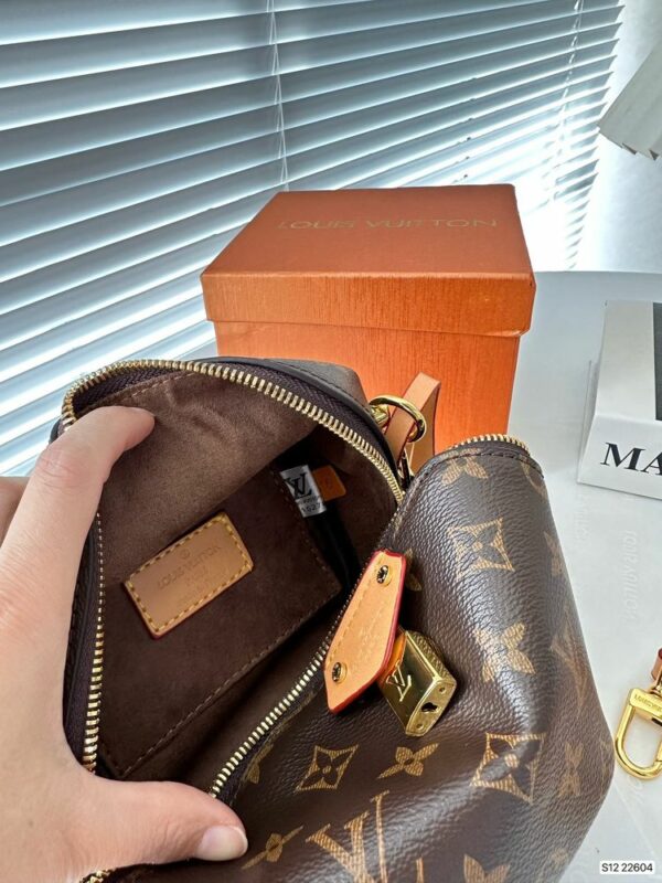 New Arrival LV Handbag L628