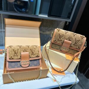 New Arrival LV Handbag L621
