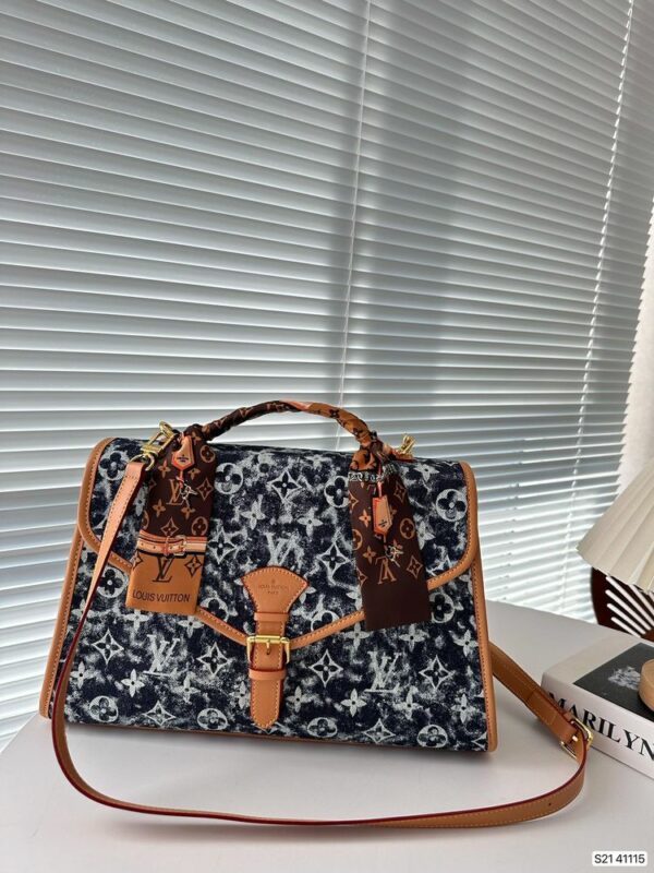 New Arrival LV Handbag L611