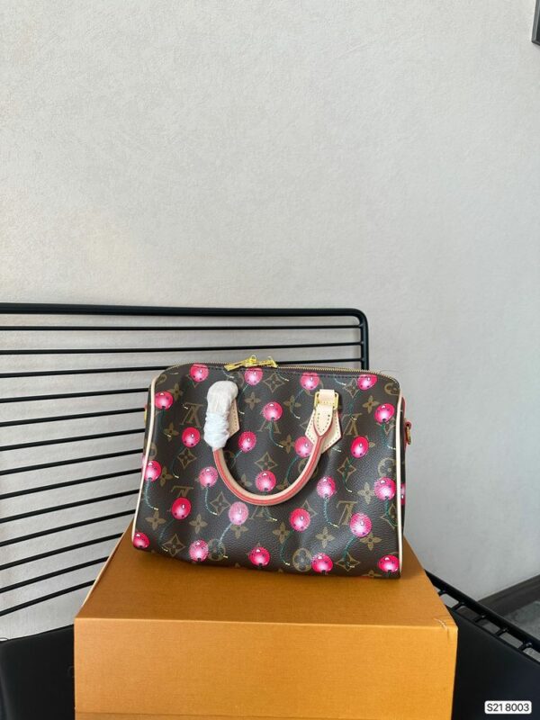 New Arrival LV Handbag L607