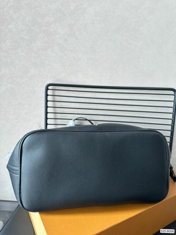 New Arrival LV Handbag L604