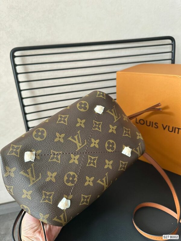 New Arrival LV Handbag L605