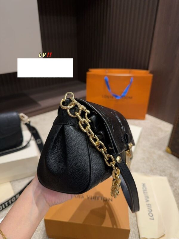 New Arrival LV Handbag L599
