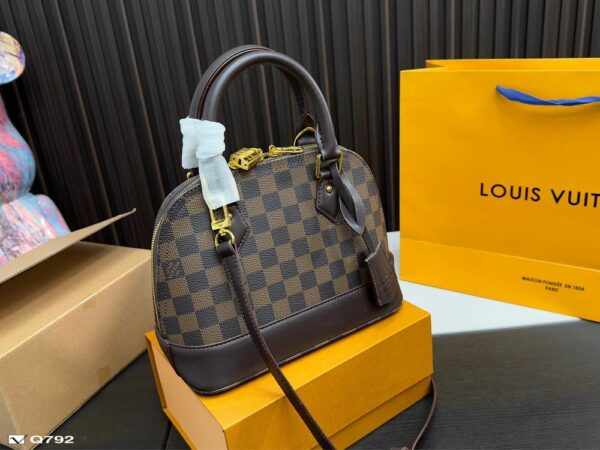 New Arrival LV Handbag L596