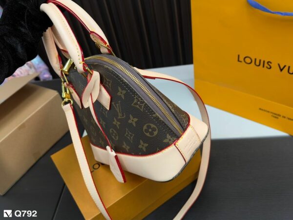 New Arrival LV Handbag L596