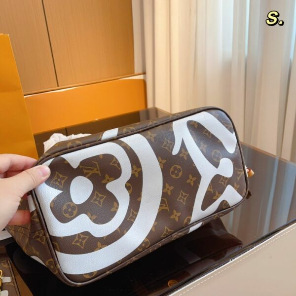 New Arrival LV Handbag L595