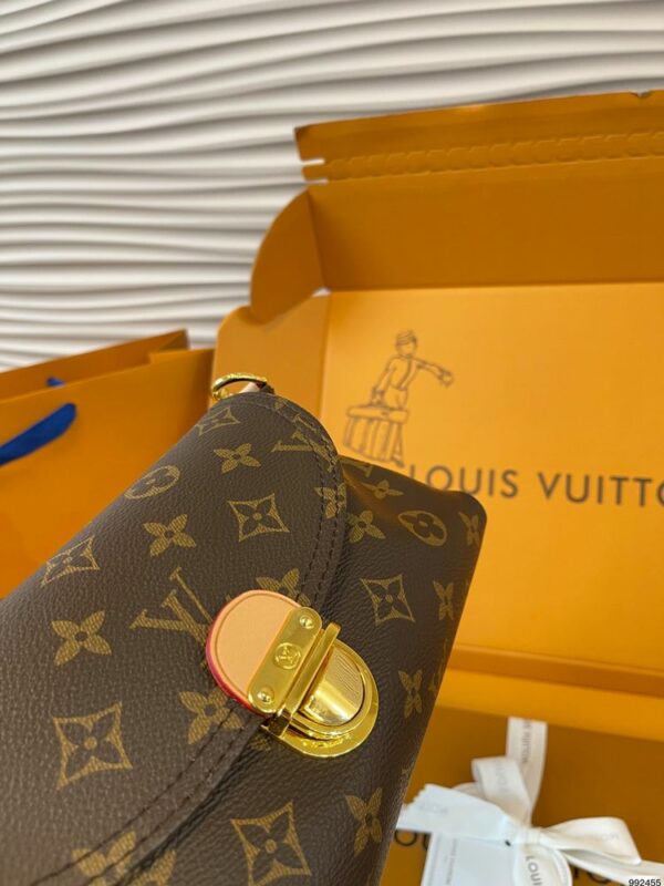 New Arrival LV Handbag L570