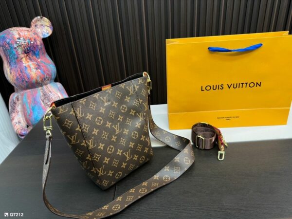 New Arrival LV Handbag L531