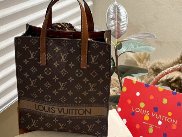 New Arrival LV Handbag L530