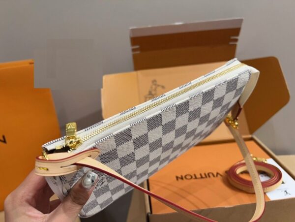 New Arrival LV Handbag L470