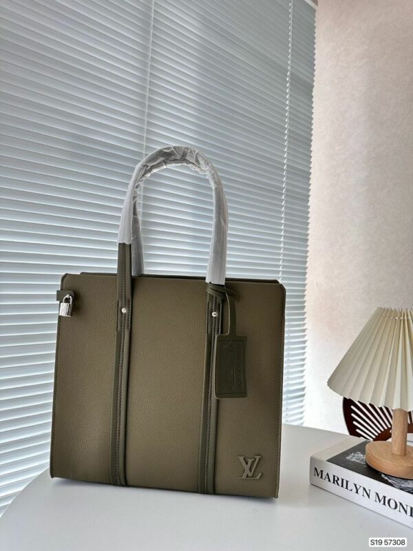 New Arrival LV Handbag L448