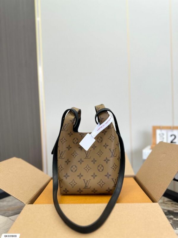 New Arrival LV Handbag L443