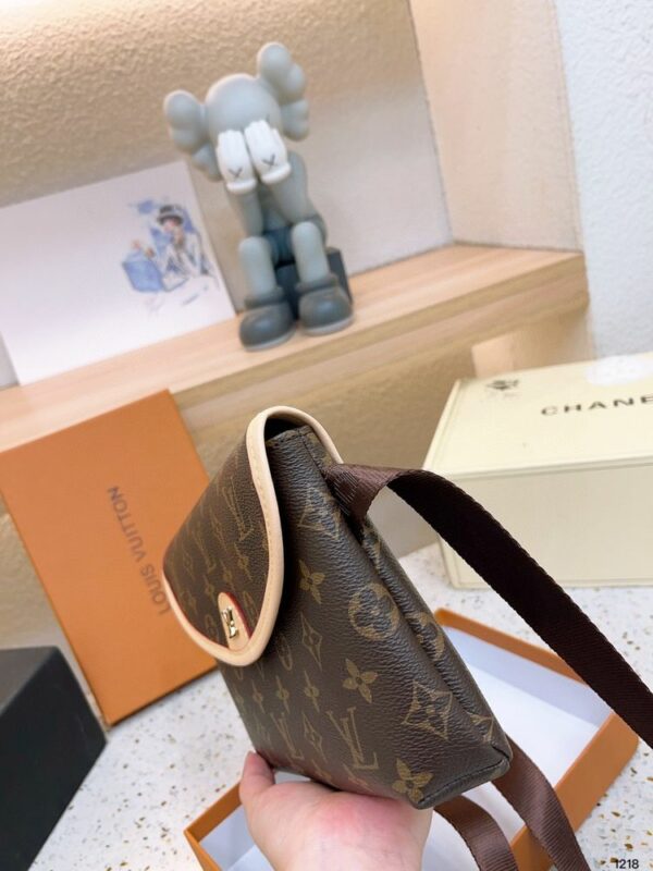 New Arrival LV Handbag L438