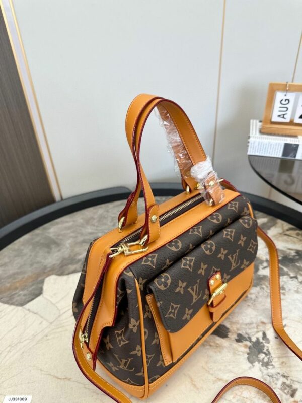 New Arrival LV Handbag L430