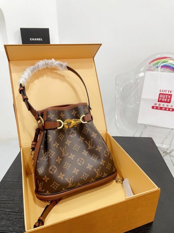 New Arrival LV Handbag L425