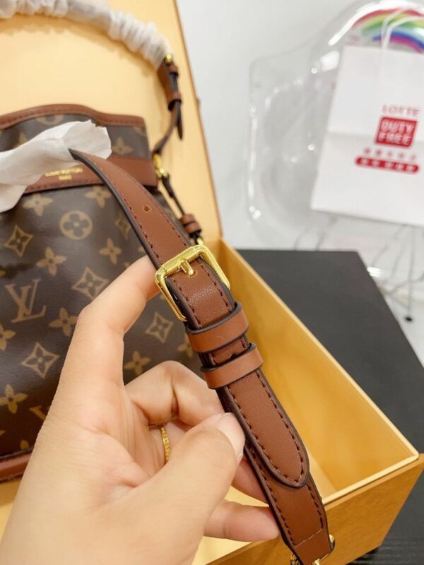 New Arrival LV Handbag L425