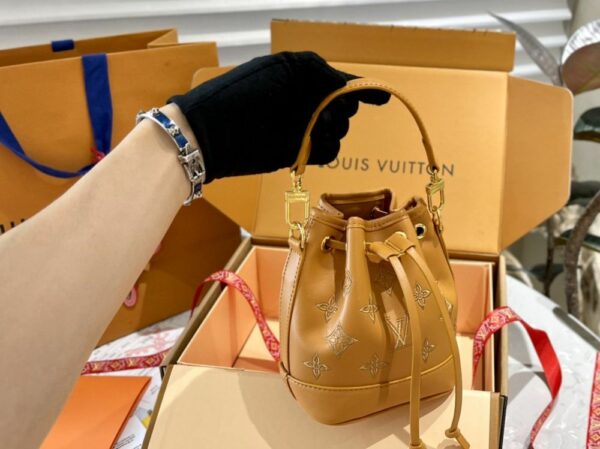 New Arrival LV Handbag L415