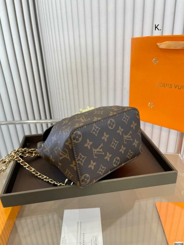 New Arrival LV Handbag L408