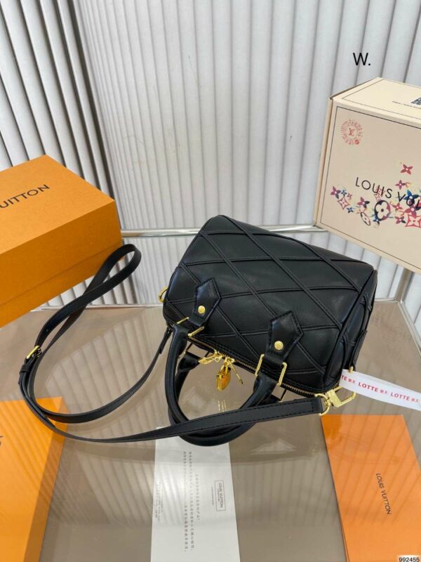 New Arrival LV Handbag L407