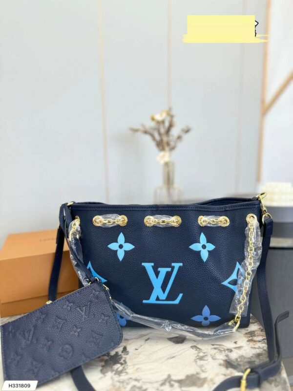 New Arrival LV Handbag L402