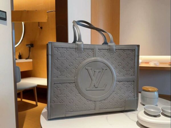 New Arrival LV Handbag L396