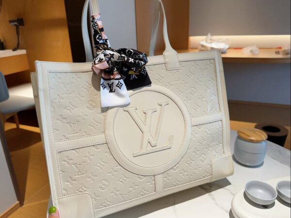 New Arrival LV Handbag L396