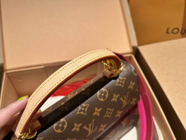 New Arrival LV Handbag L395